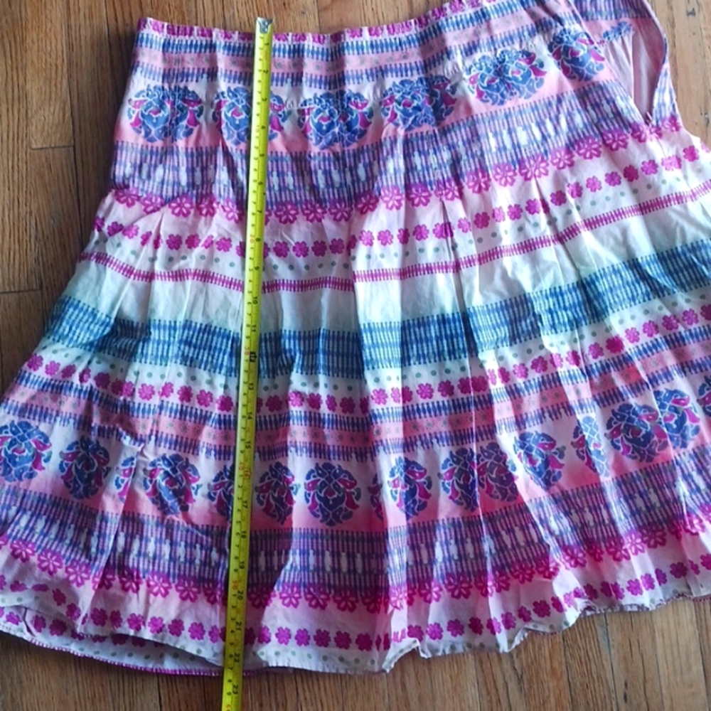 Sweet Summer skirt by DKNY - Picture 8 of 9